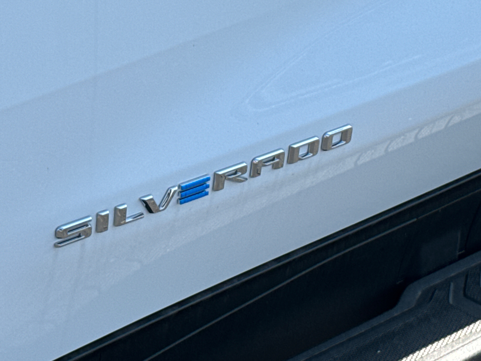 2024 Chevrolet Silverado EV Work Truck 13