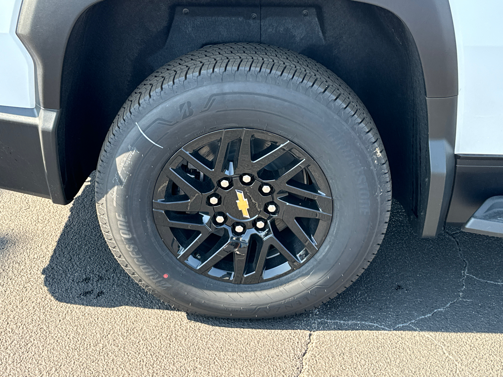 2024 Chevrolet Silverado EV Work Truck 19