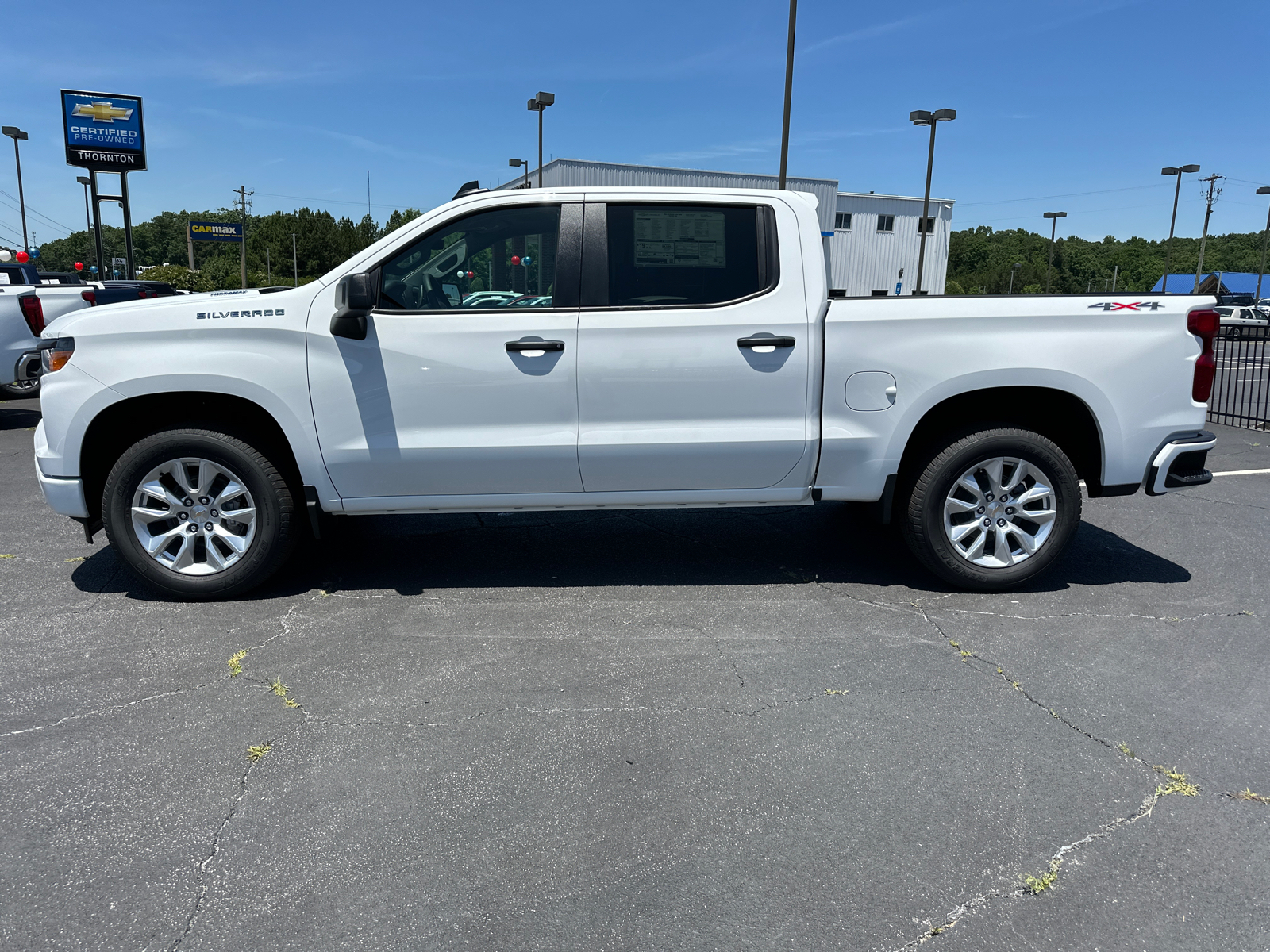 2024 Chevrolet Silverado 1500 Custom 9