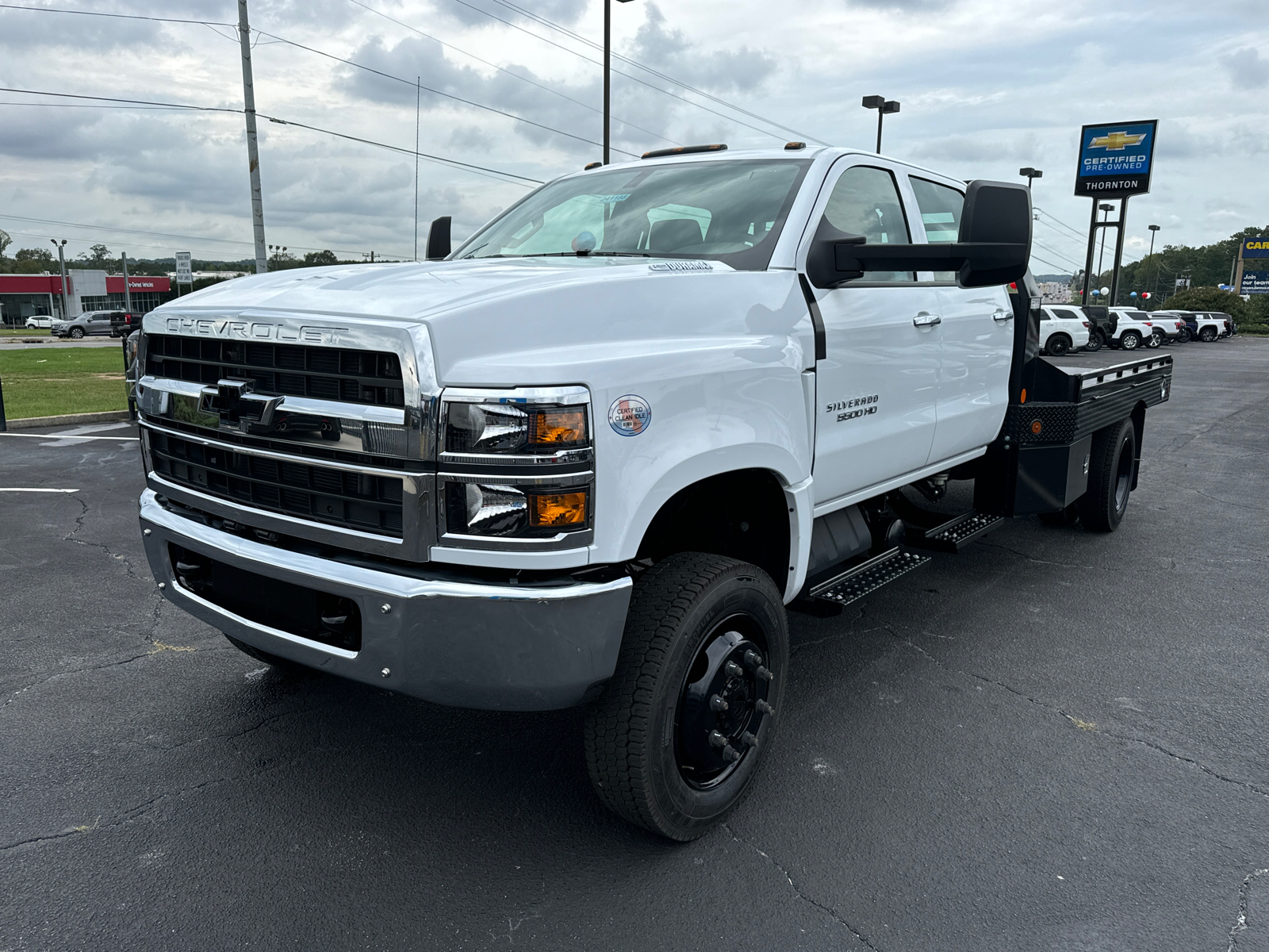 2024 Chevrolet Silverado 4500HD Work Truck 2