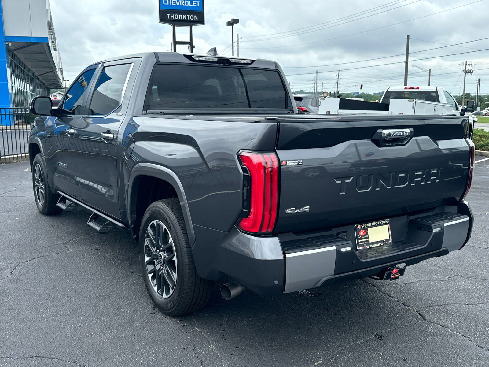 2024 Toyota Tundra Hybrid Limited 8