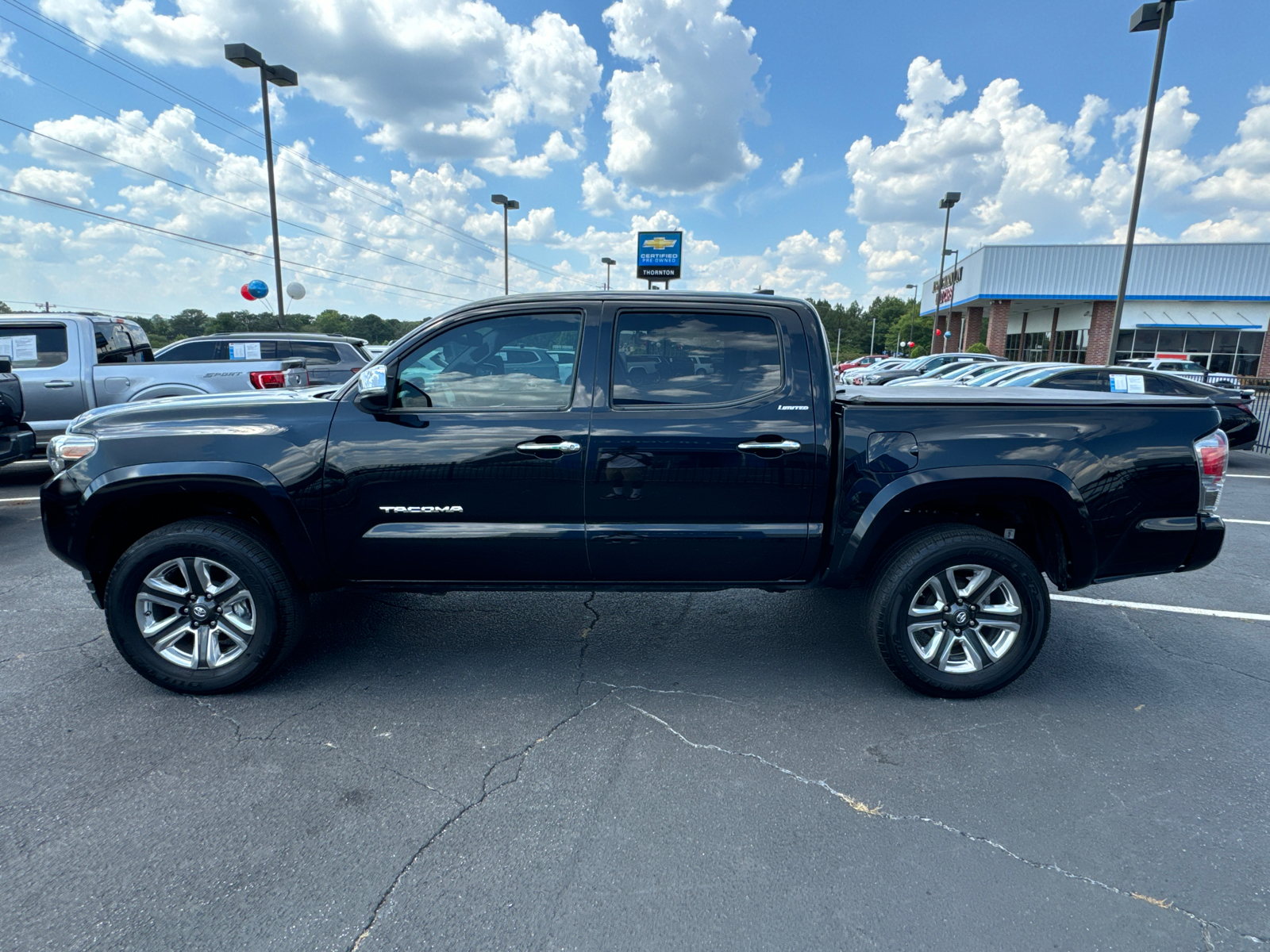 2019 Toyota Tacoma Limited 9