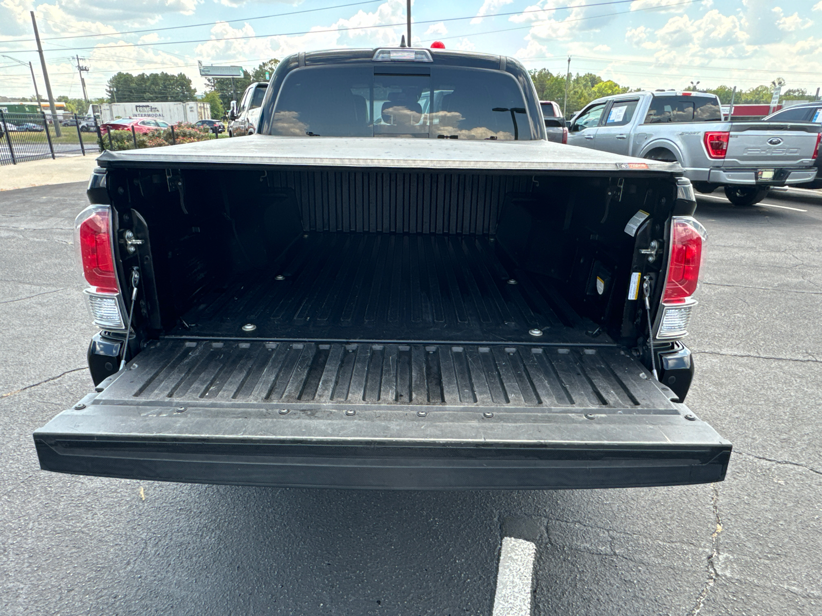 2019 Toyota Tacoma Limited 19