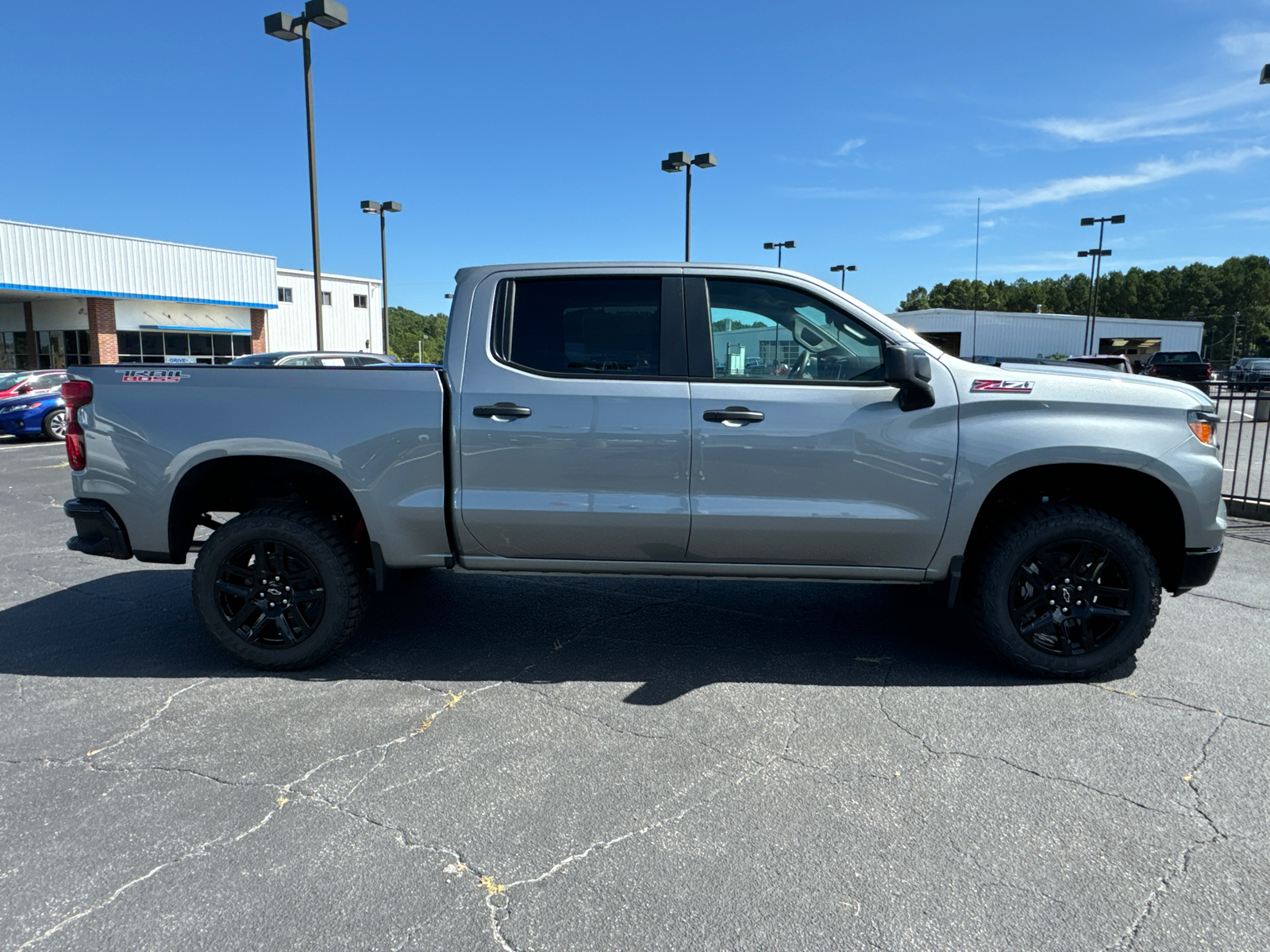 2024 Chevrolet Silverado 1500 Custom Trail Boss 5