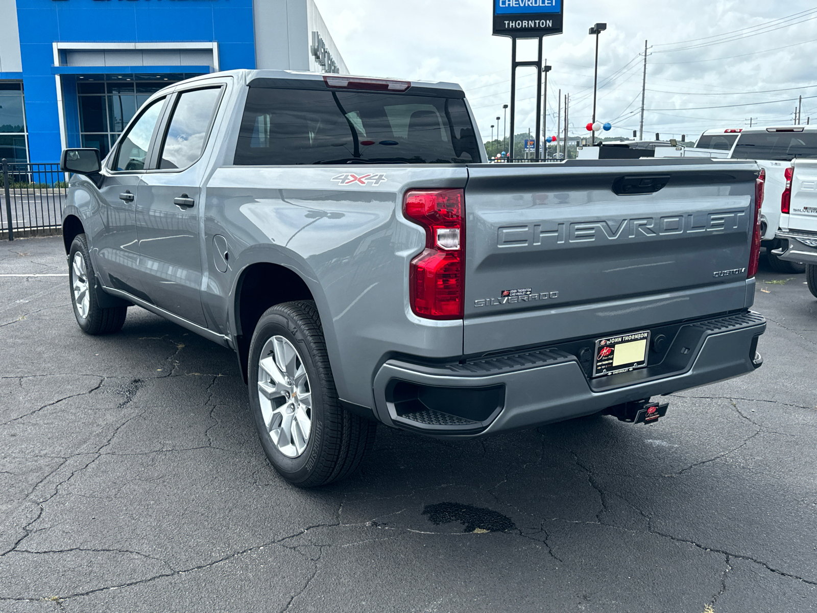 2024 Chevrolet Silverado 1500 Custom 8