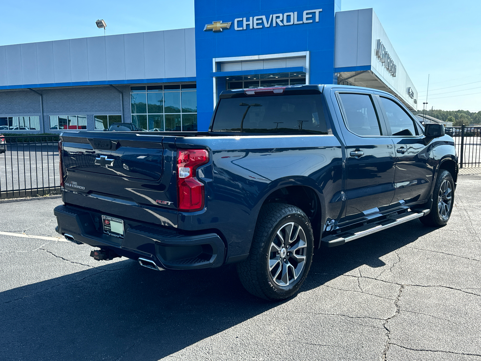 2022 Chevrolet Silverado 1500 RST 7