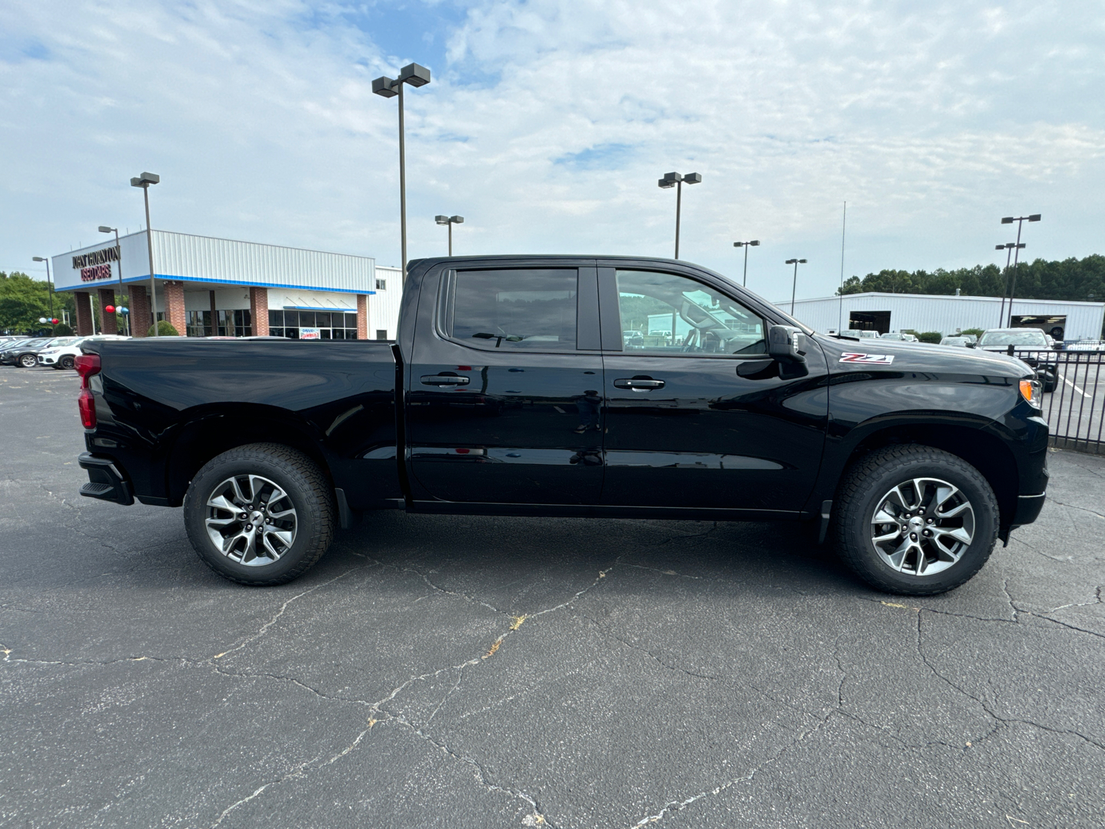 2024 Chevrolet Silverado 1500 RST 5