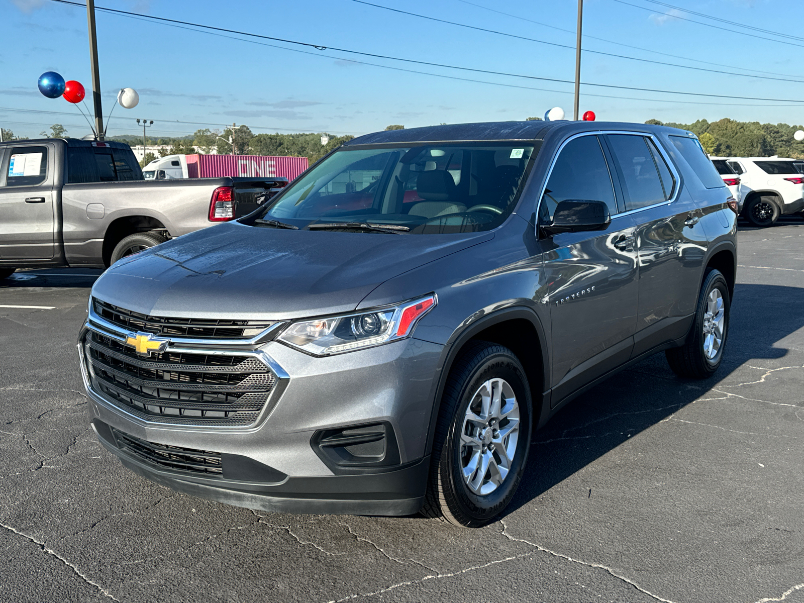 2020 Chevrolet Traverse LS 2