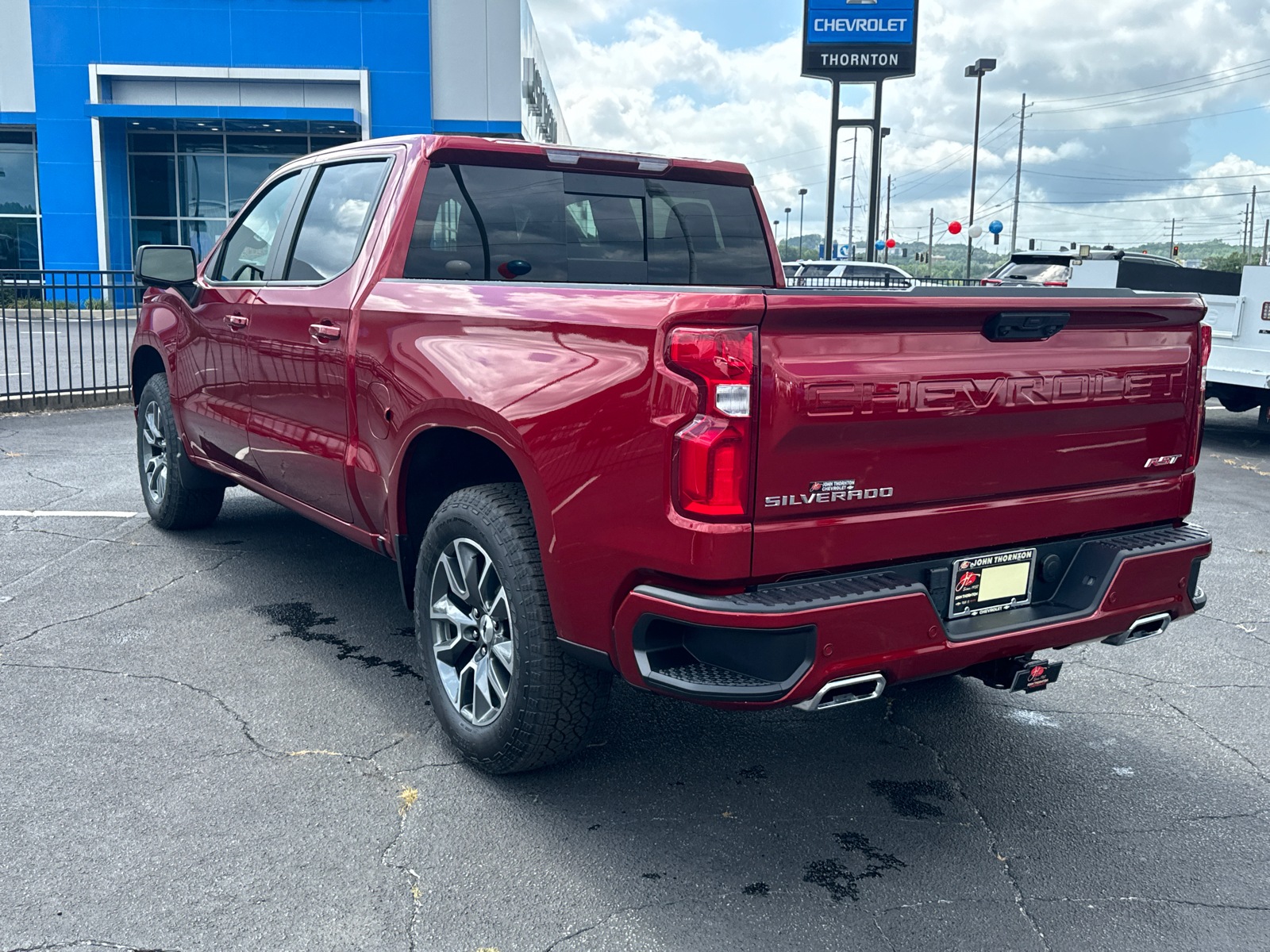 2024 Chevrolet Silverado 1500 RST 8