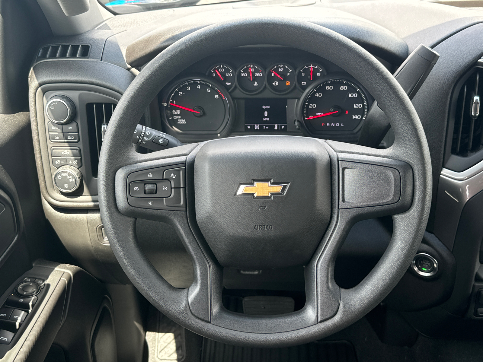 2024 Chevrolet Silverado 1500 Custom 25