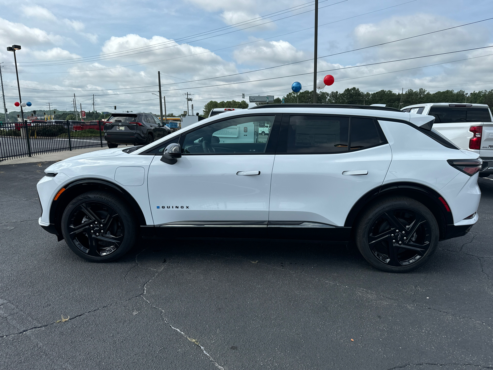 2024 Chevrolet Equinox EV RS 9