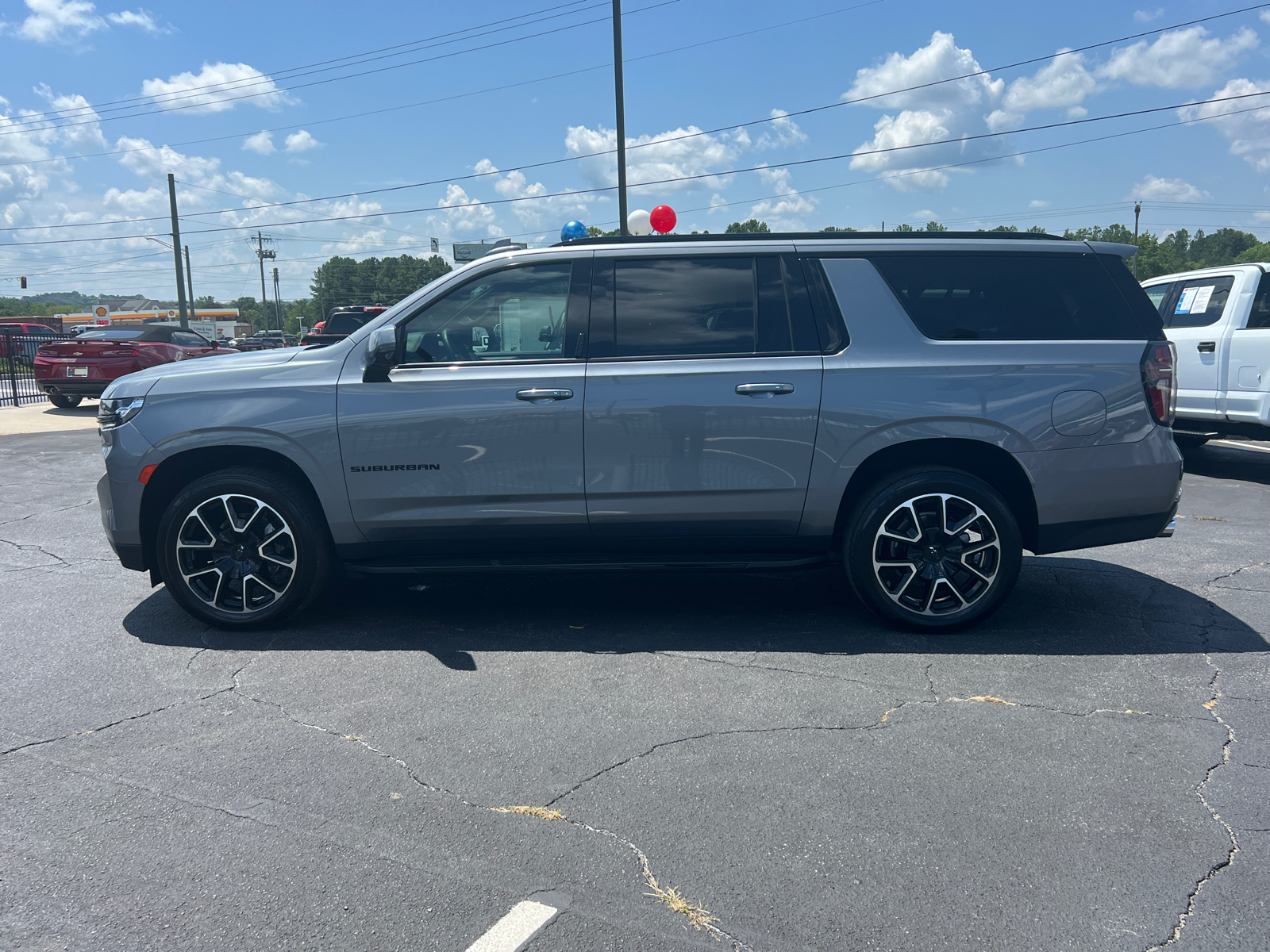 2022 Chevrolet Suburban RST 9