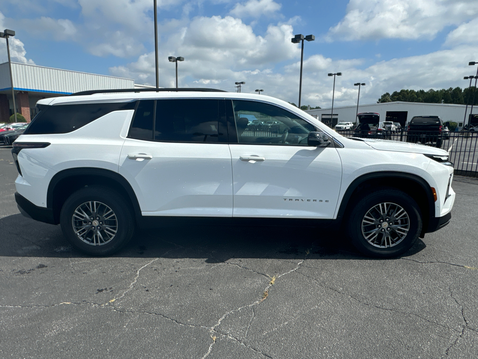 2024 Chevrolet Traverse  5