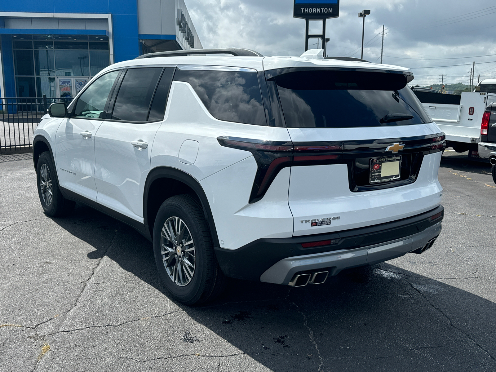 2024 Chevrolet Traverse  8