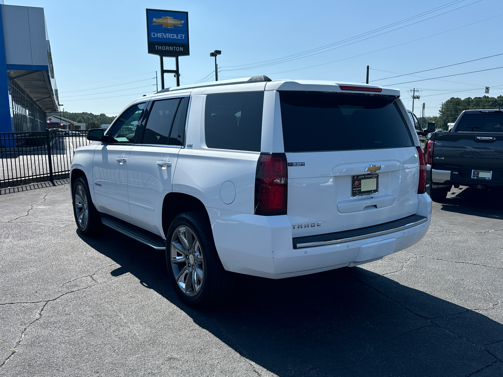 2015 Chevrolet Tahoe LTZ 8