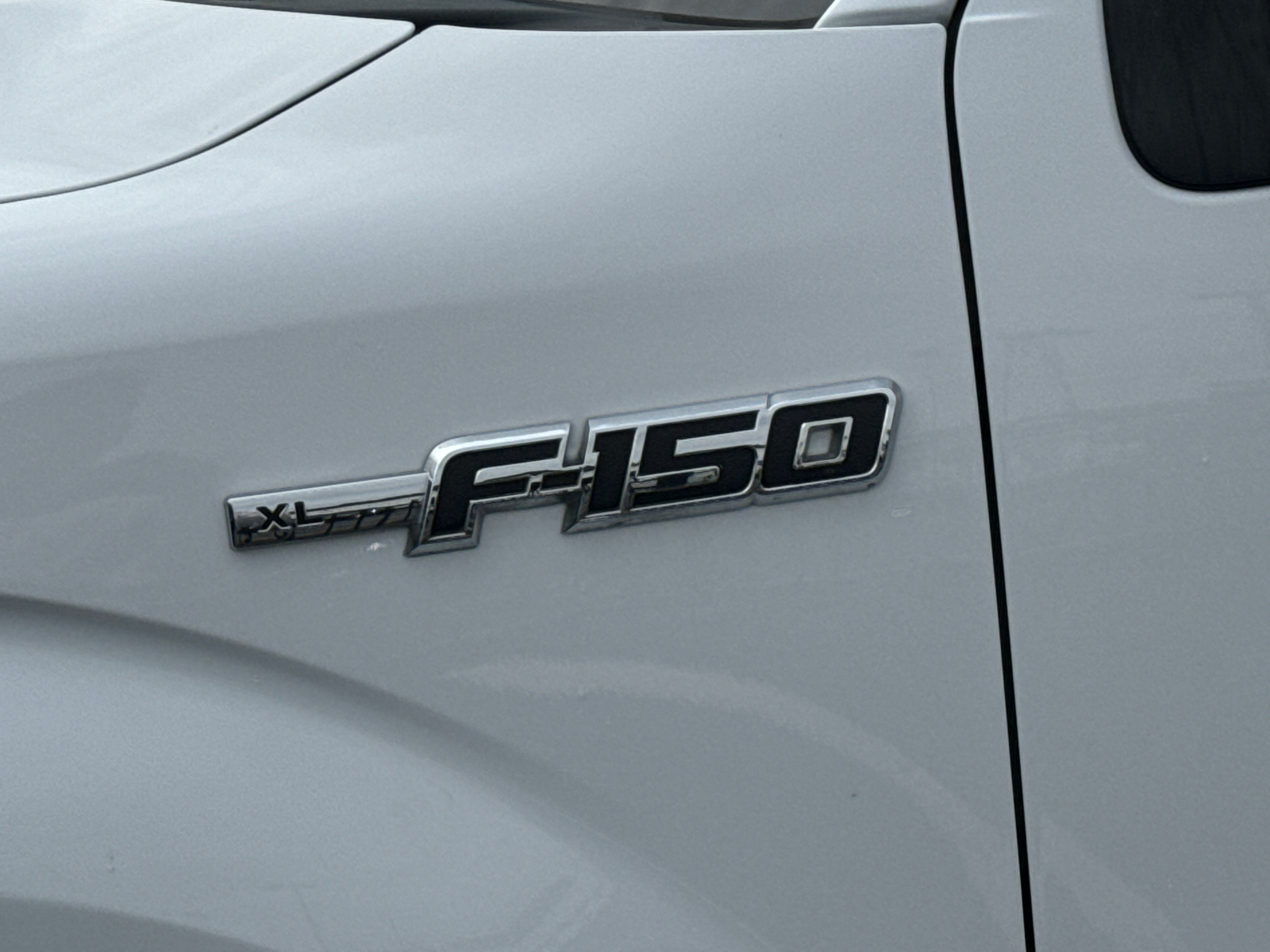 2014 Ford F-150 XL 14