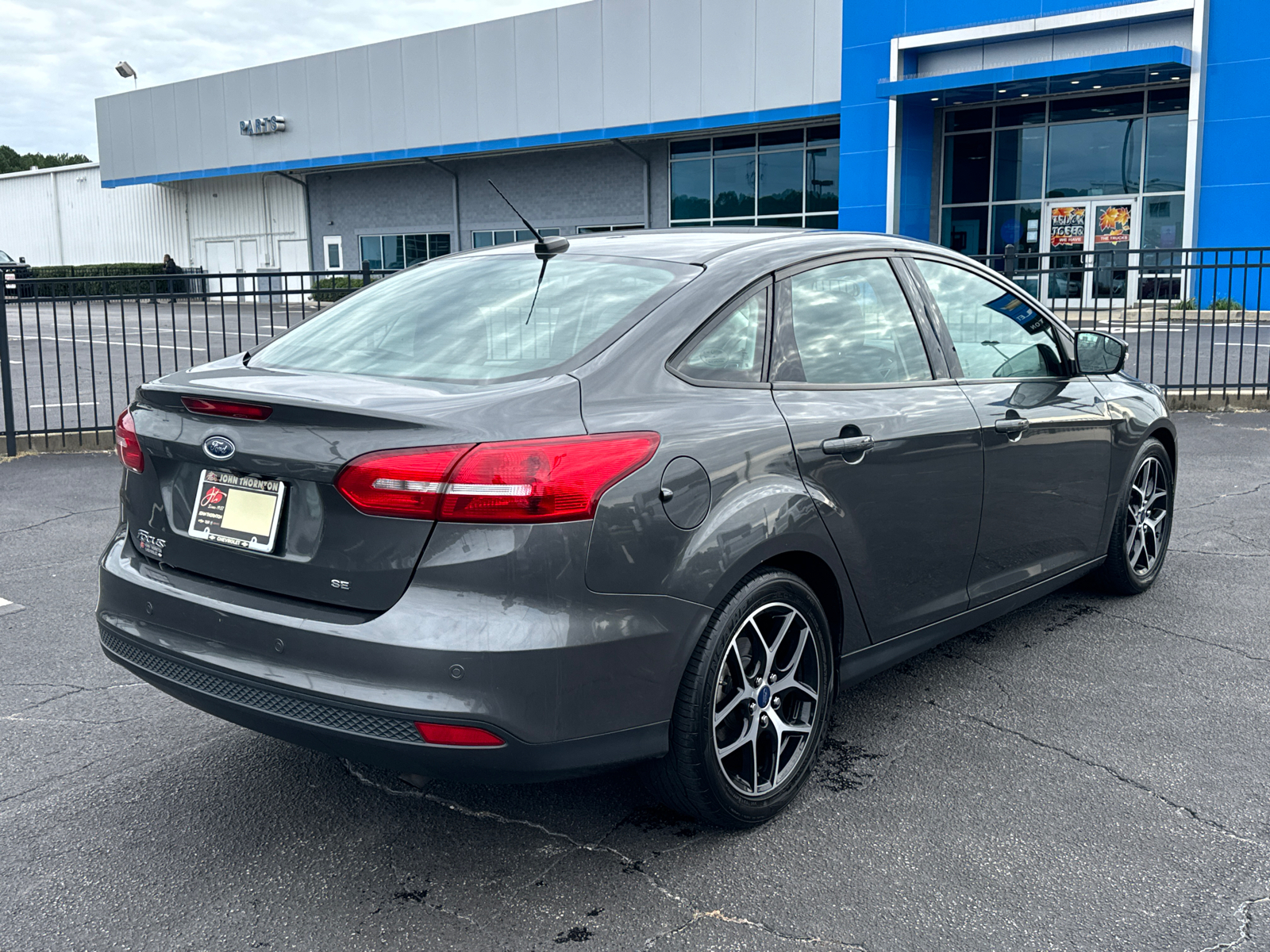 2017 Ford Focus SEL 6