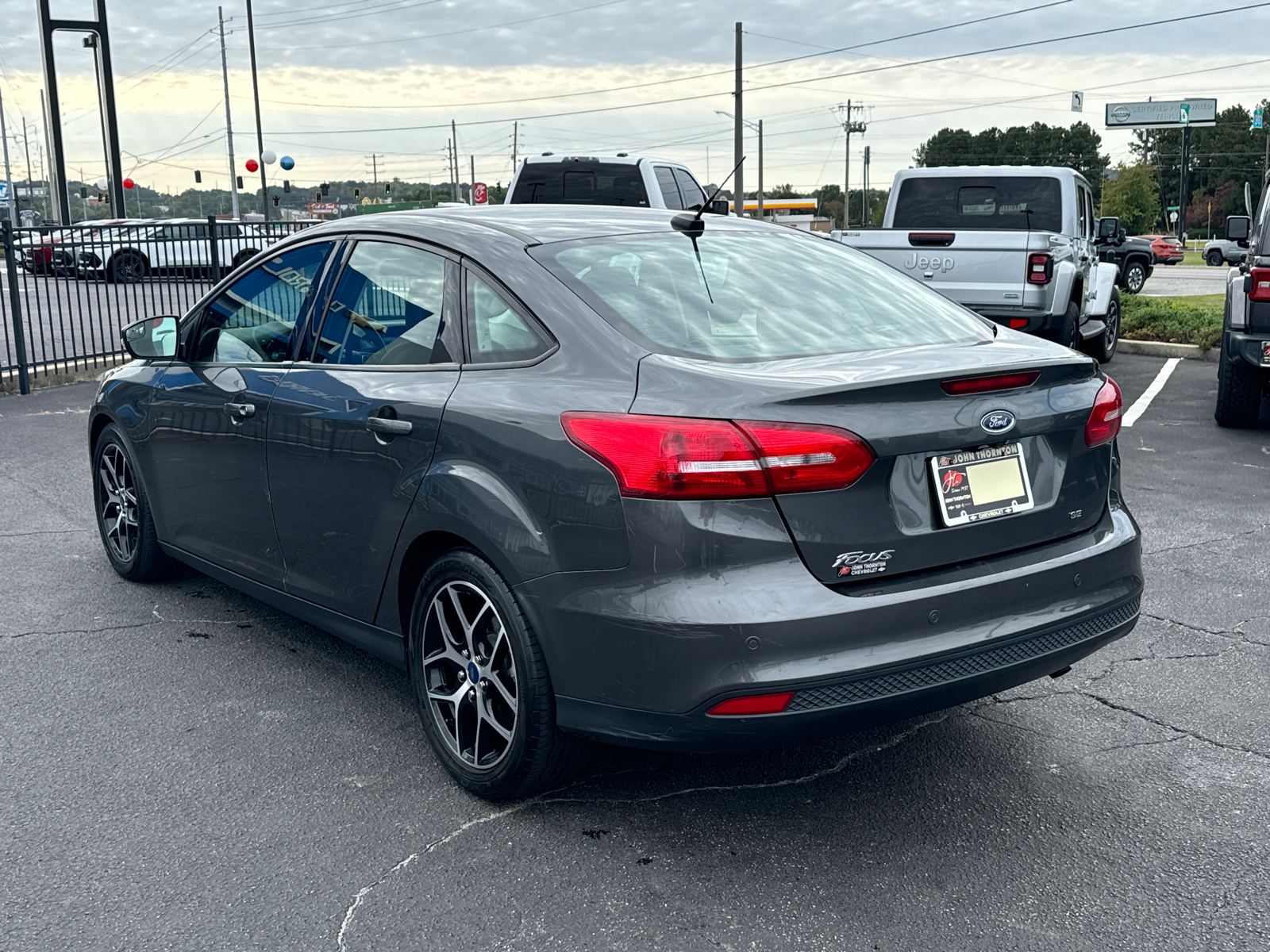 2017 Ford Focus SEL 8