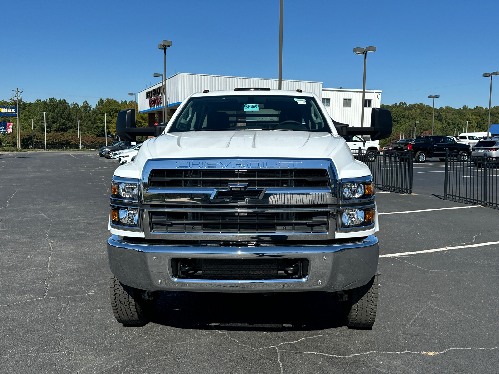 2024 Chevrolet Silverado 4500HD Work Truck 3