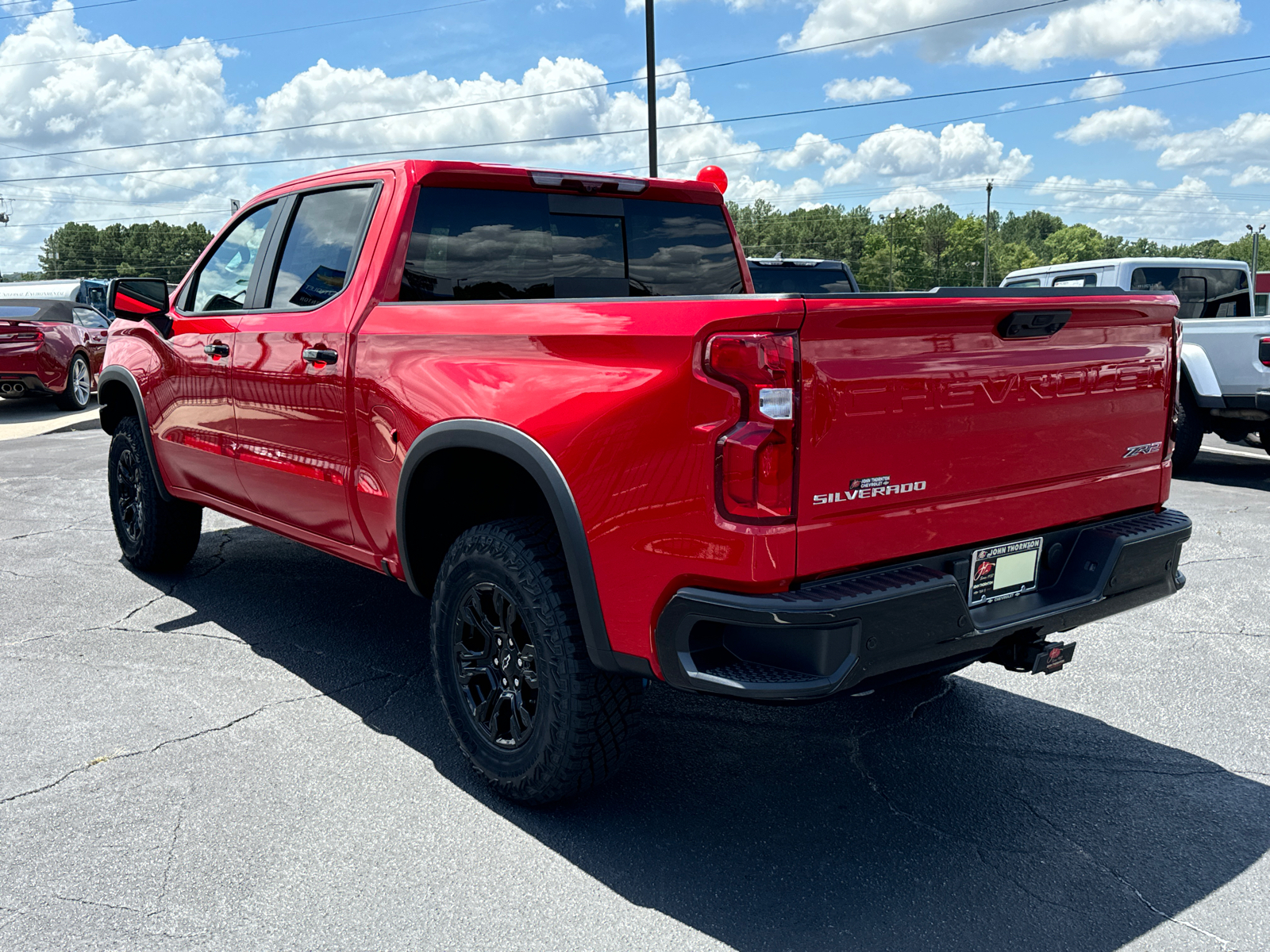 2024 Chevrolet Silverado 1500 ZR2 8