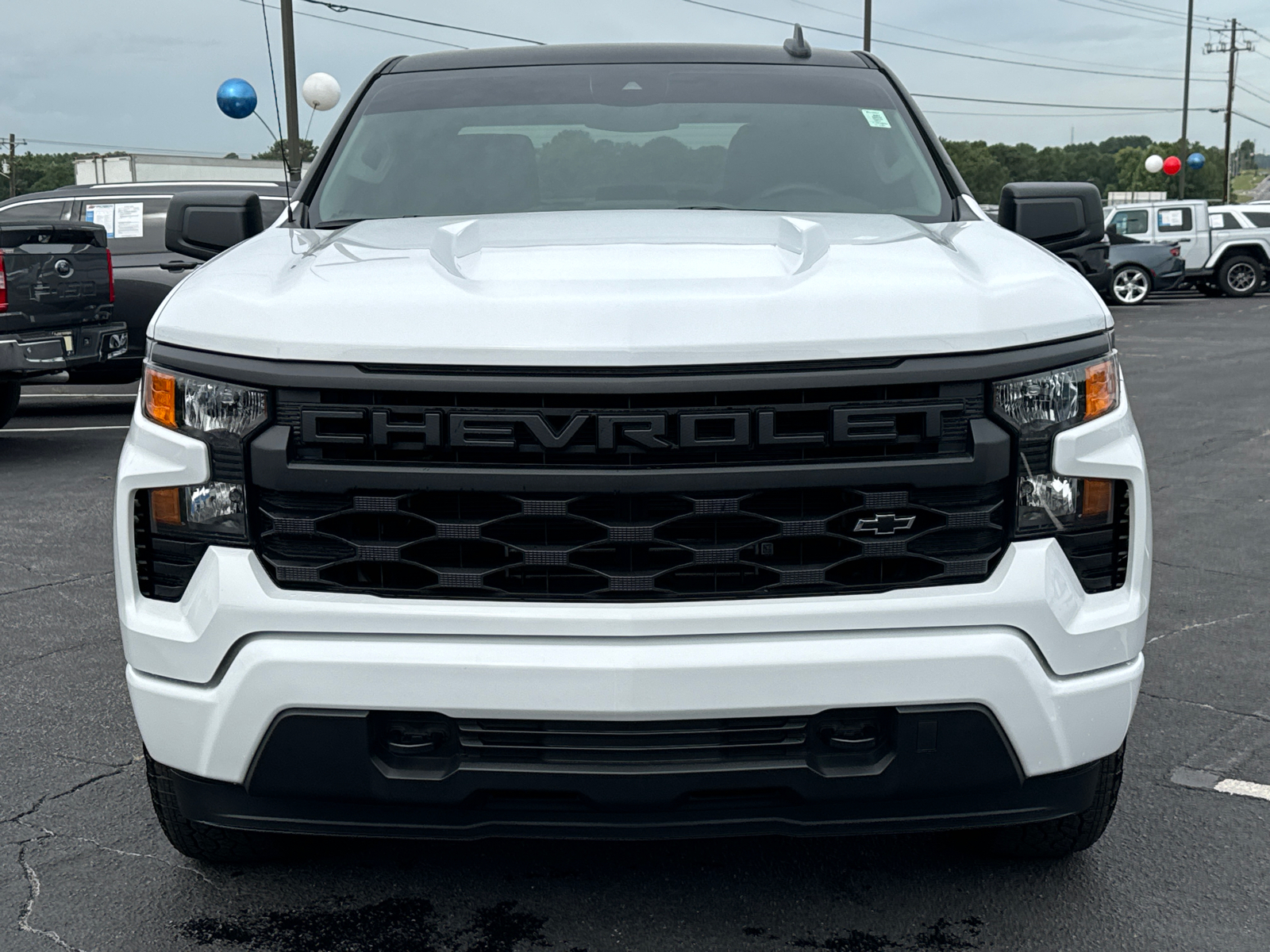 2024 Chevrolet Silverado 1500 Custom 3