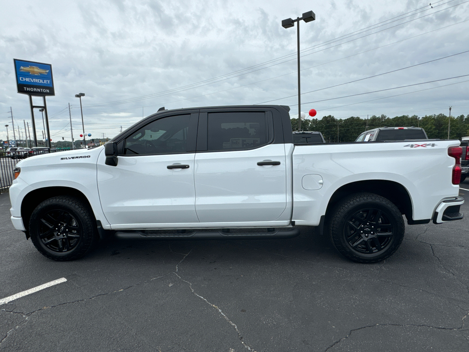 2024 Chevrolet Silverado 1500 Custom 9