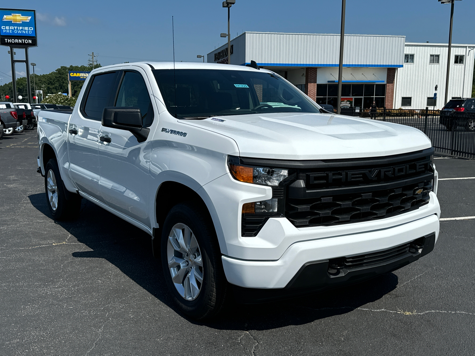 2024 Chevrolet Silverado 1500 Custom 4