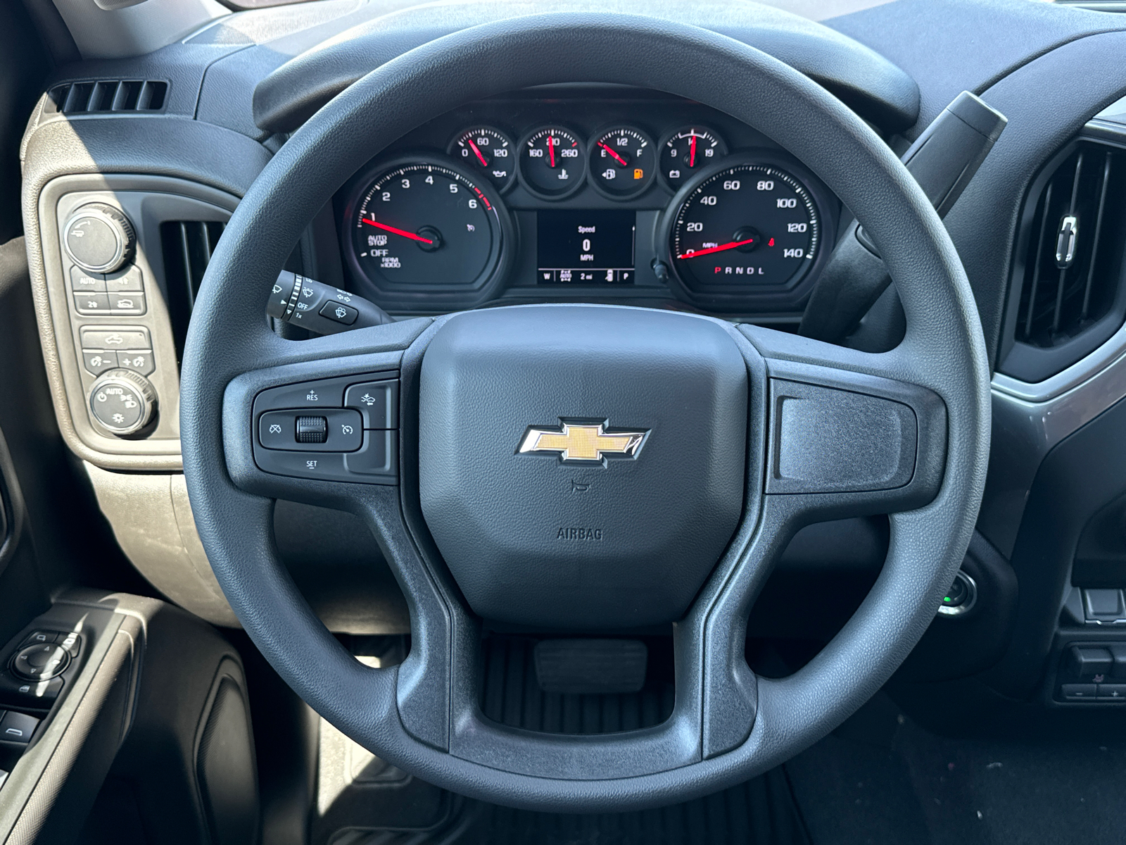 2024 Chevrolet Silverado 1500 Custom 24