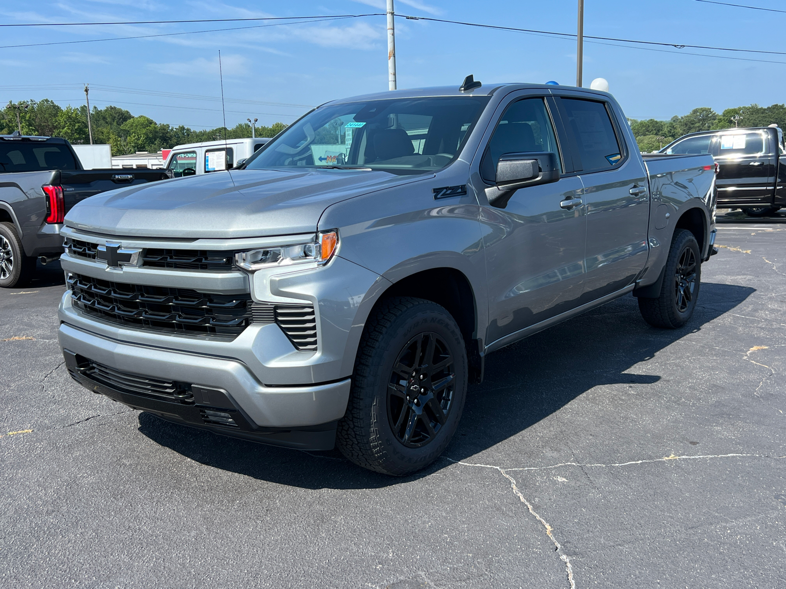 2024 Chevrolet Silverado 1500 RST 2