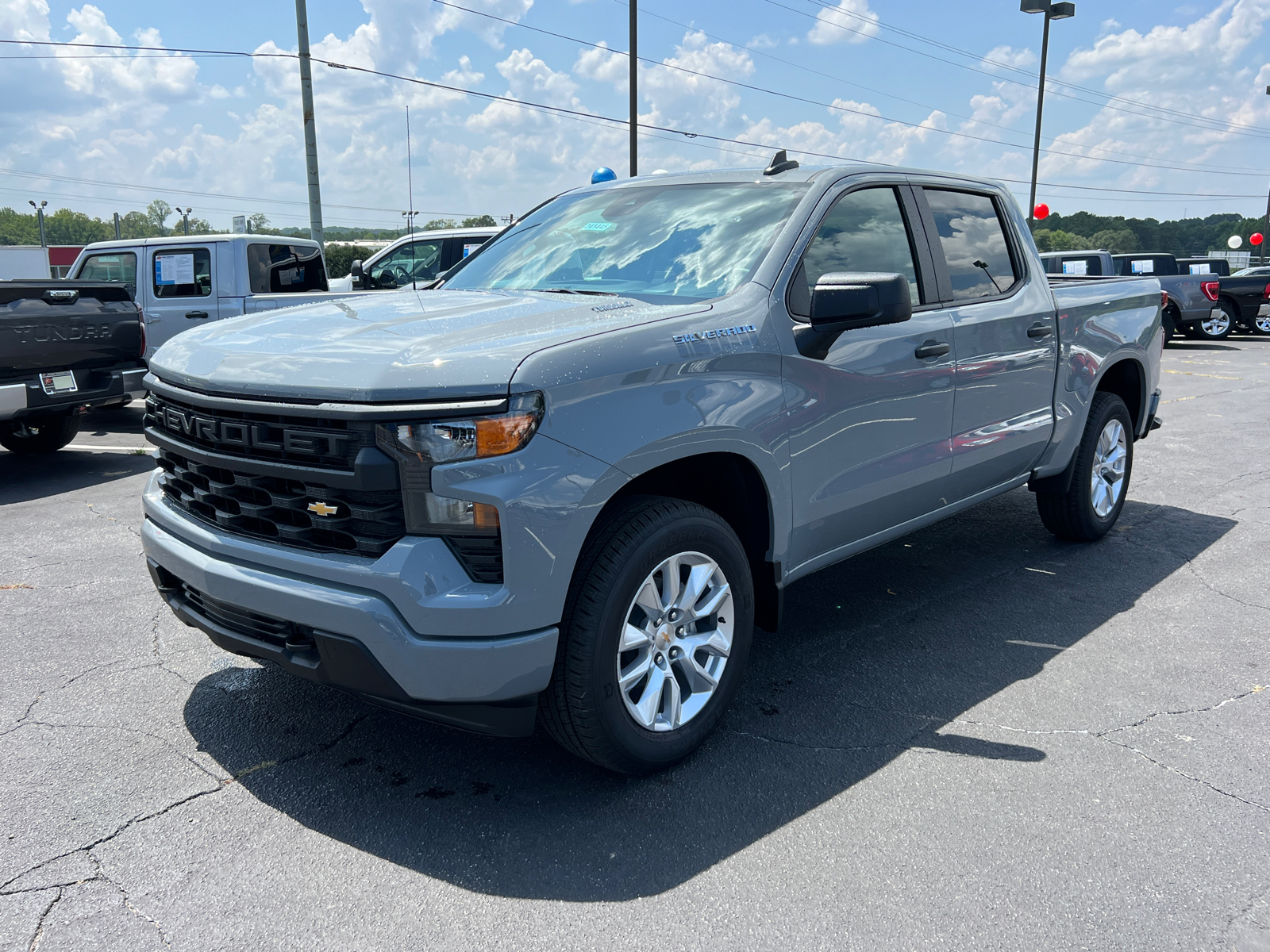 2024 Chevrolet Silverado 1500 Custom 2