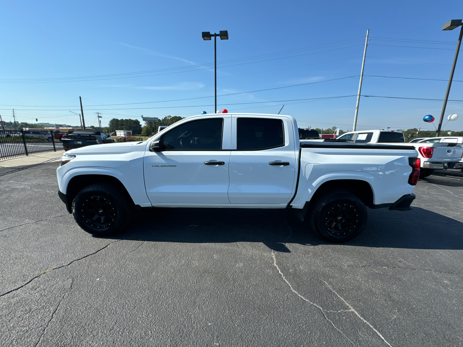 2023 Chevrolet Colorado Work Truck 9