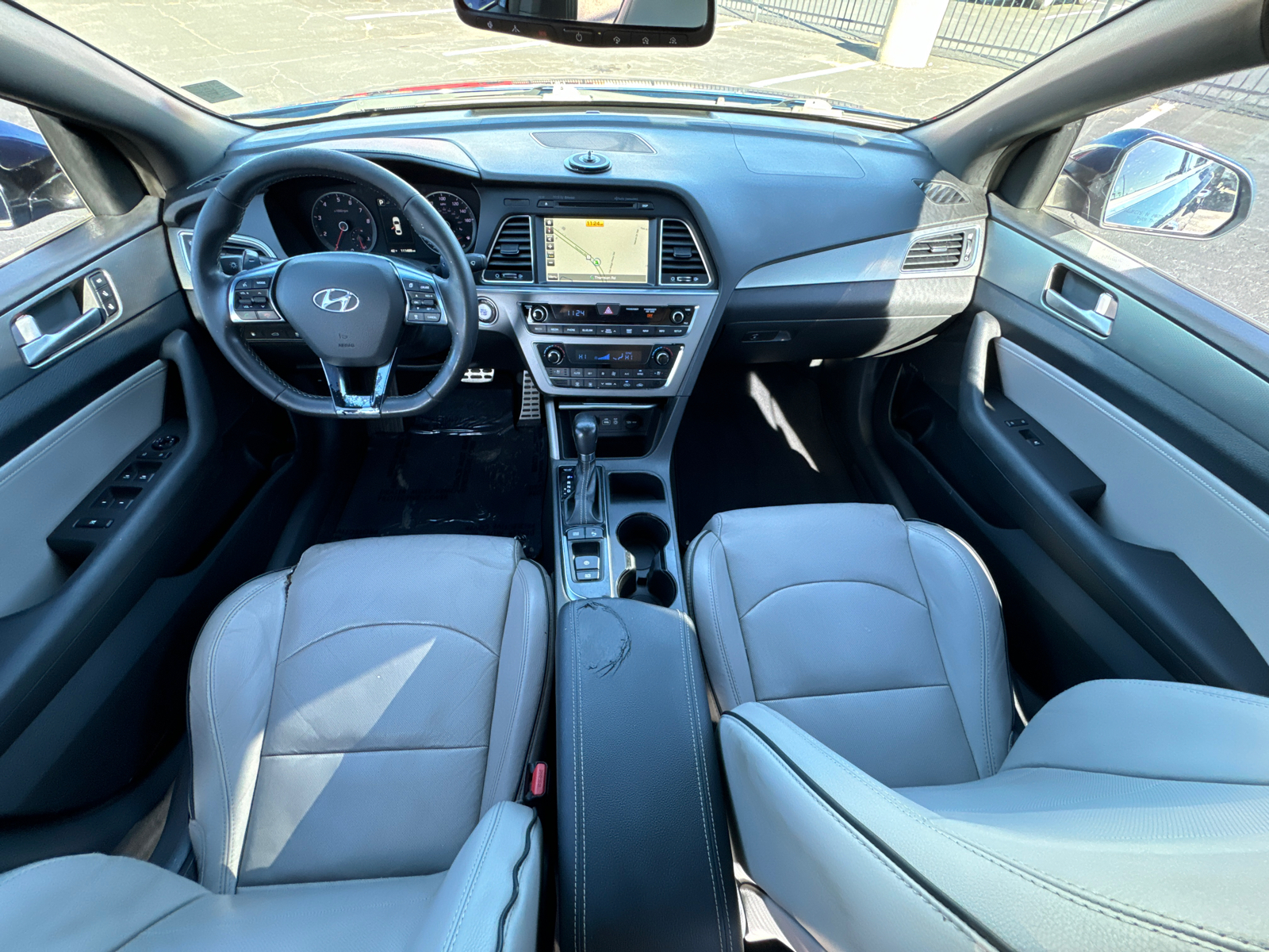 2015 Hyundai Sonata Limited 26