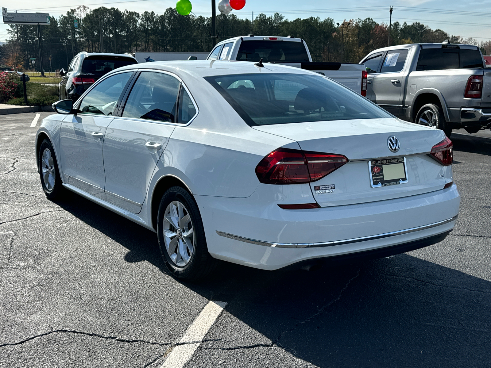 2017 Volkswagen Passat 1.8T S 8