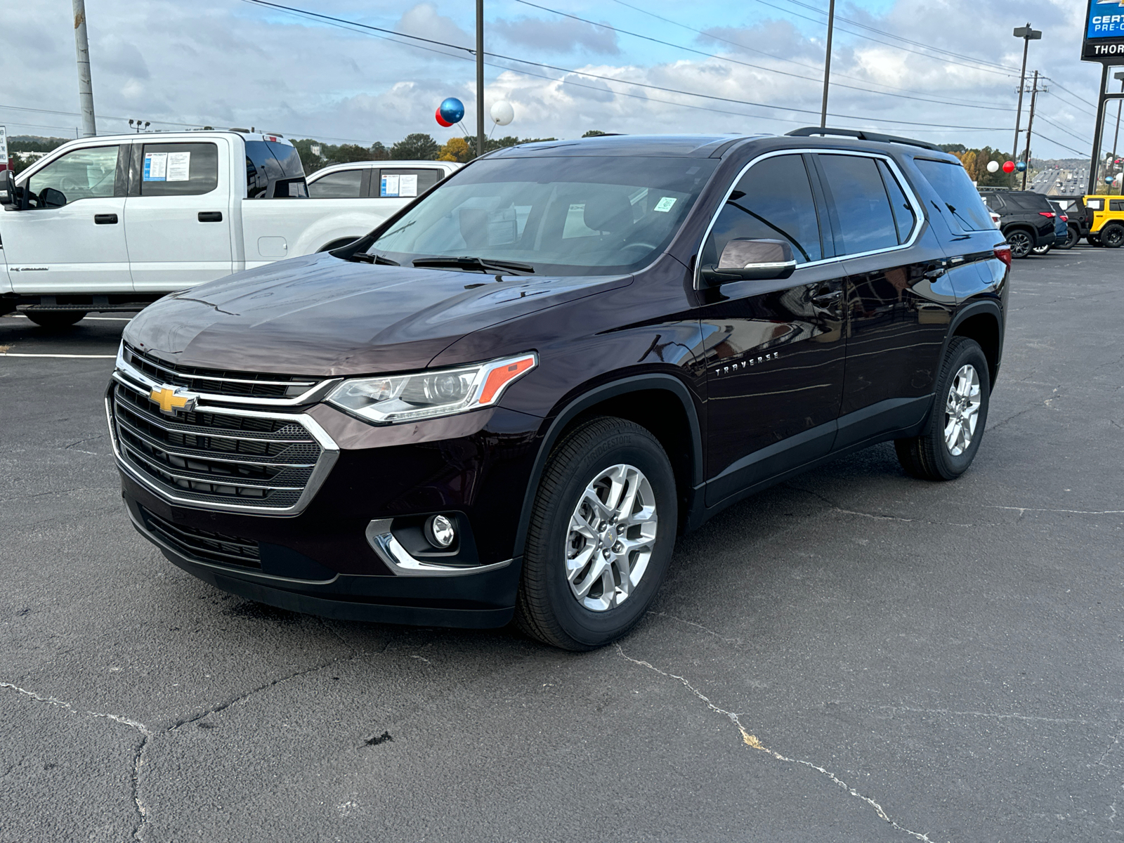 2021 Chevrolet Traverse LT 2