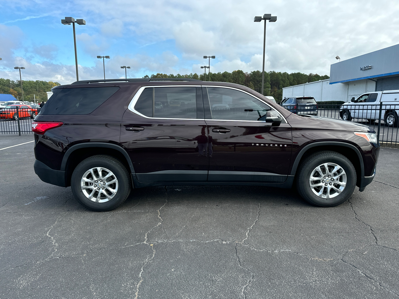 2021 Chevrolet Traverse LT 5