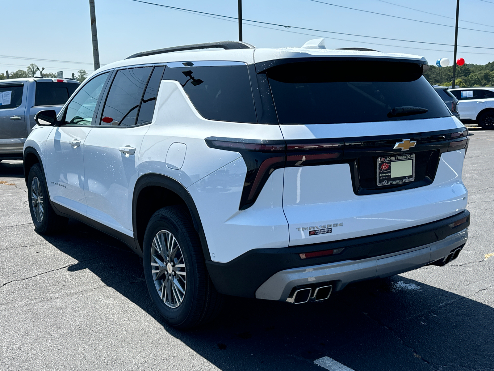 2024 Chevrolet Traverse LT 8