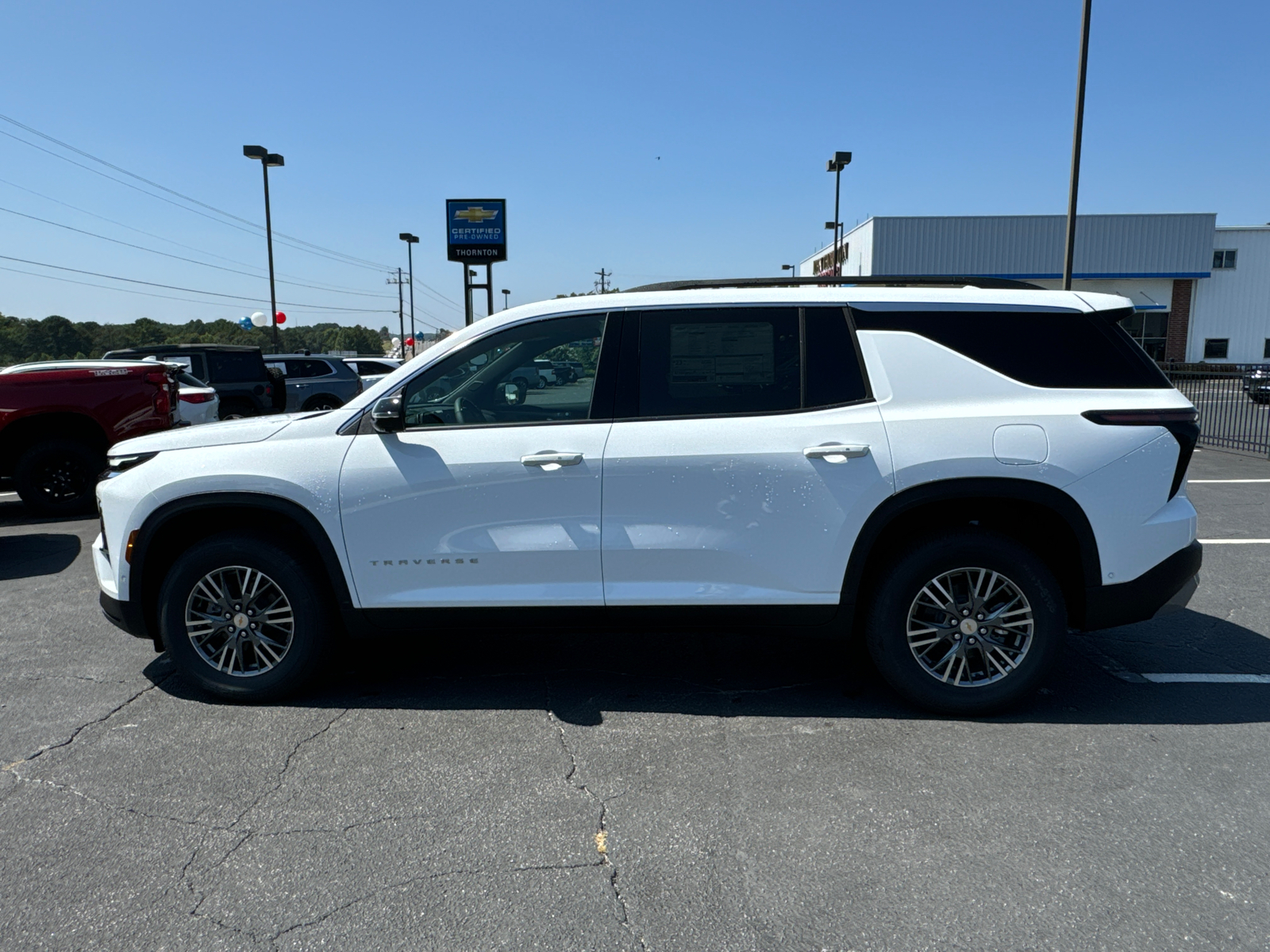 2024 Chevrolet Traverse LT 9