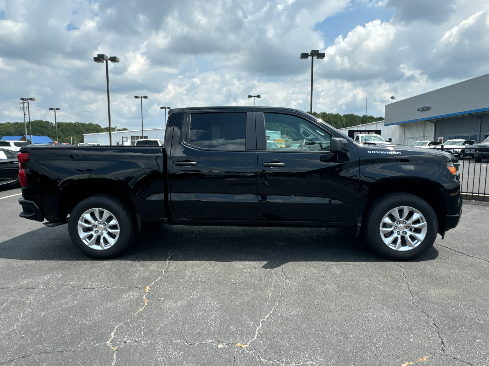 2024 Chevrolet Silverado 1500 Custom 5