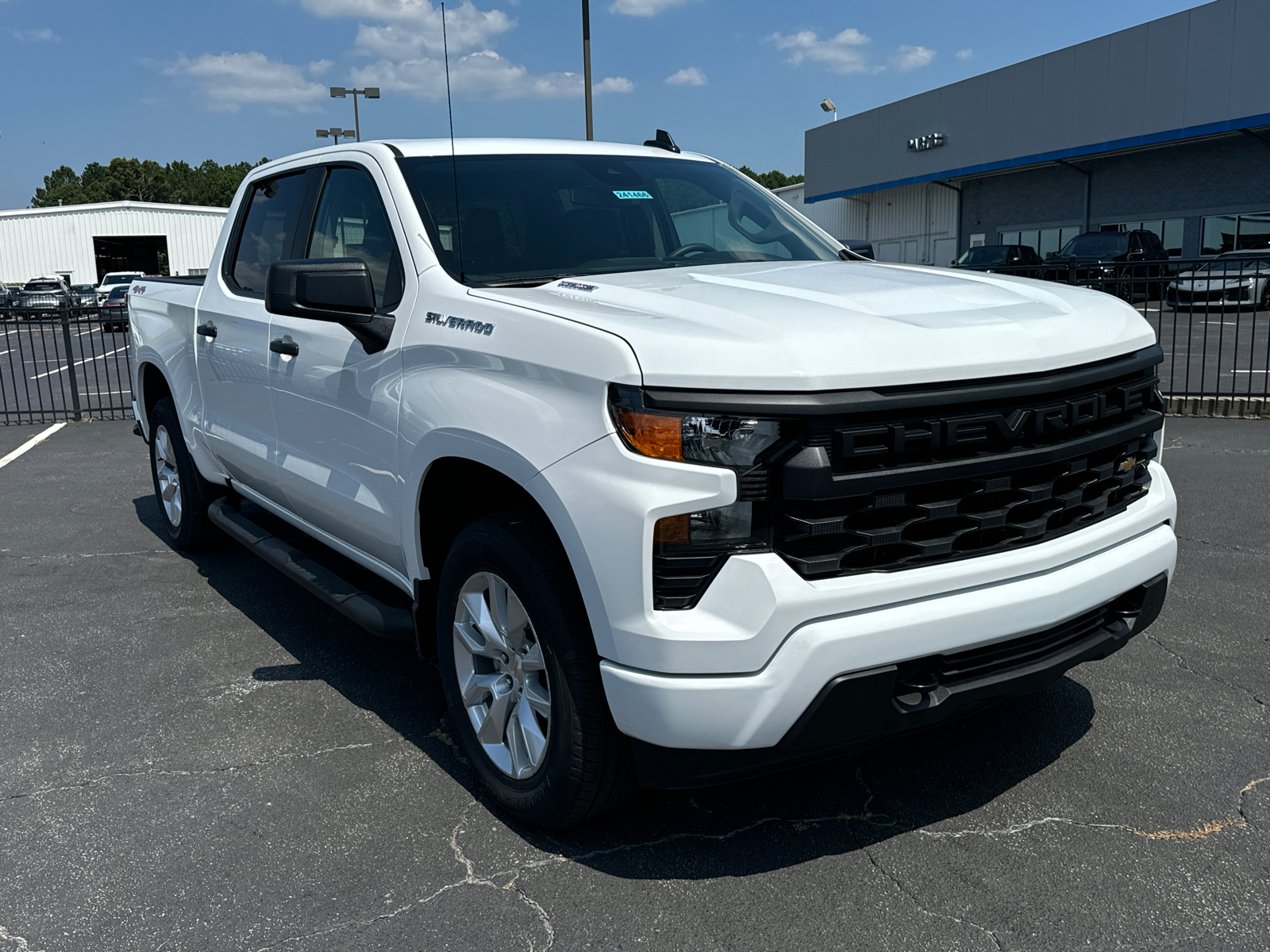 2024 Chevrolet Silverado 1500 Custom 4