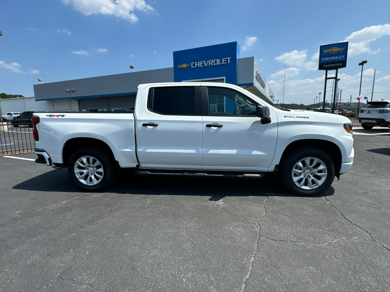 2024 Chevrolet Silverado 1500 Custom 5