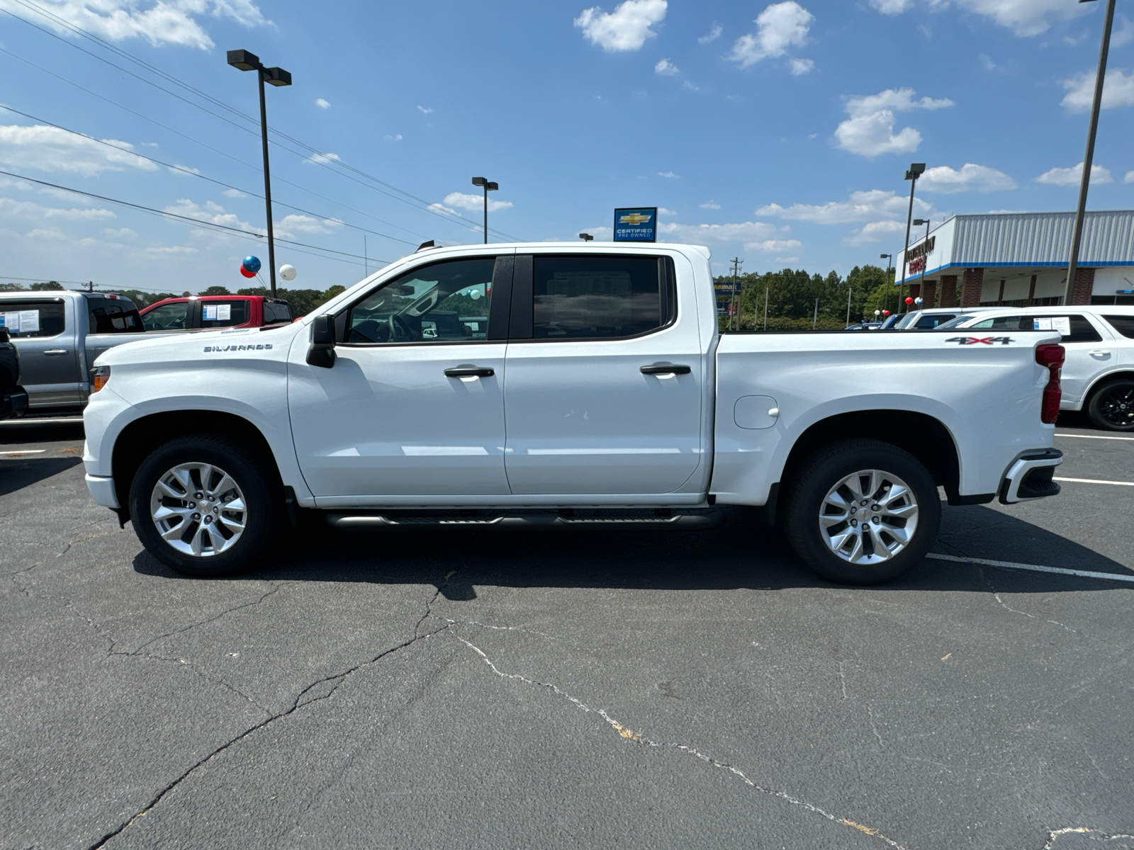 2024 Chevrolet Silverado 1500 Custom 9