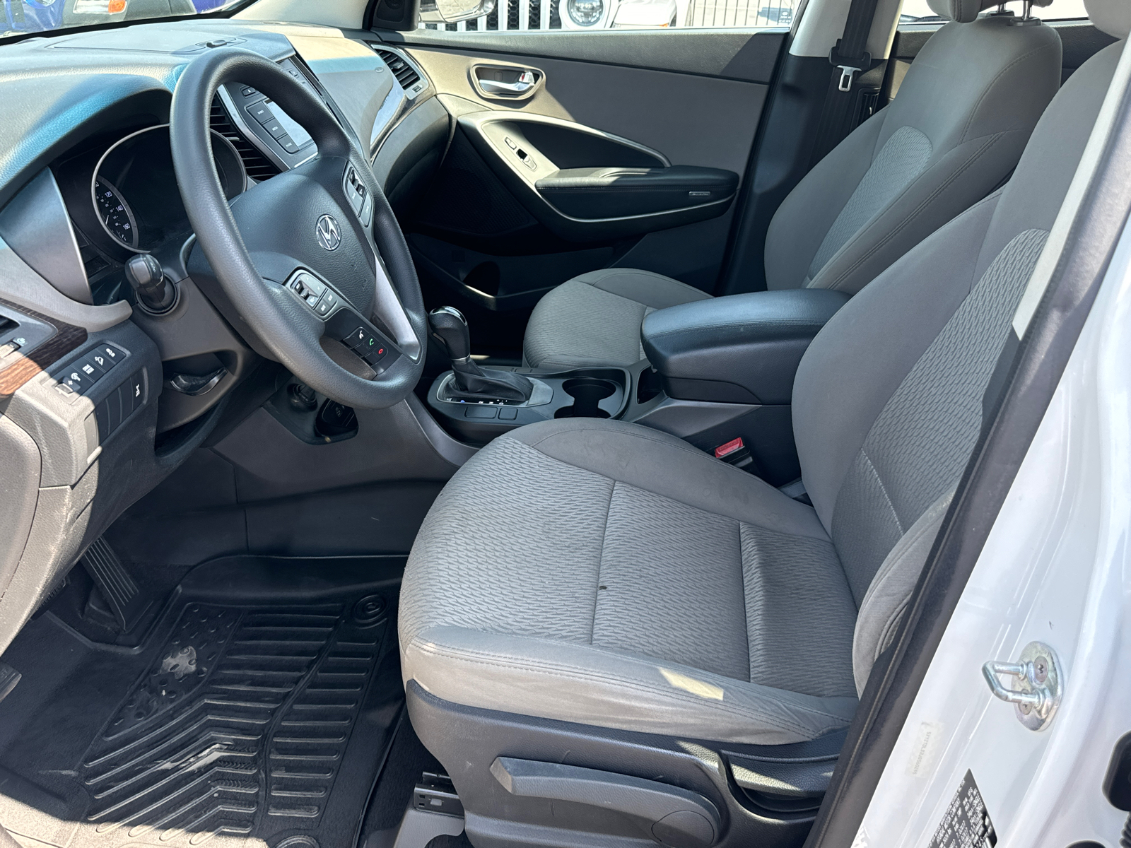 2018 Hyundai Santa Fe Sport 2.4 Base 10