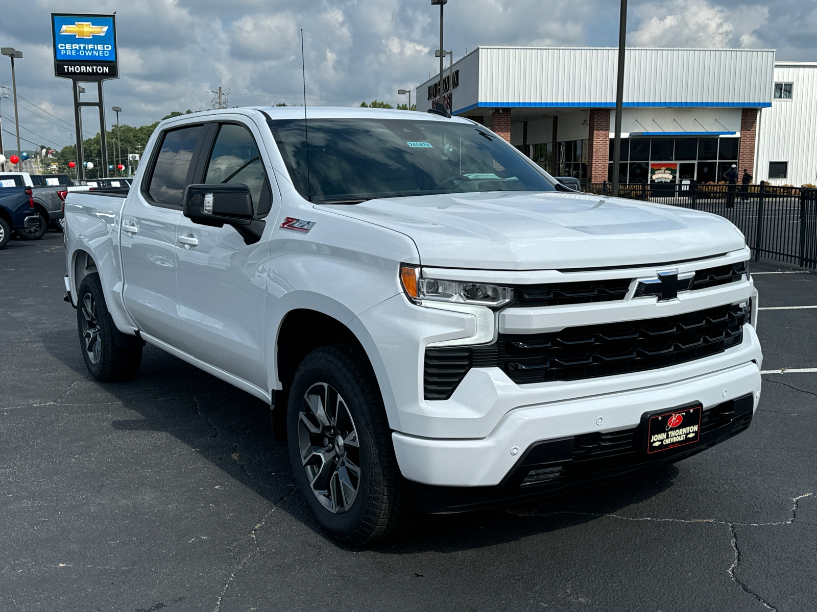 2024 Chevrolet Silverado 1500  4