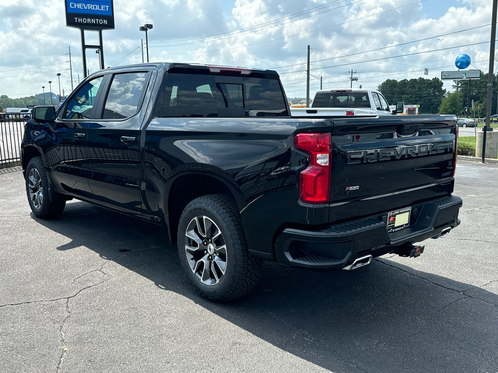 2024 Chevrolet Silverado 1500 RST 8