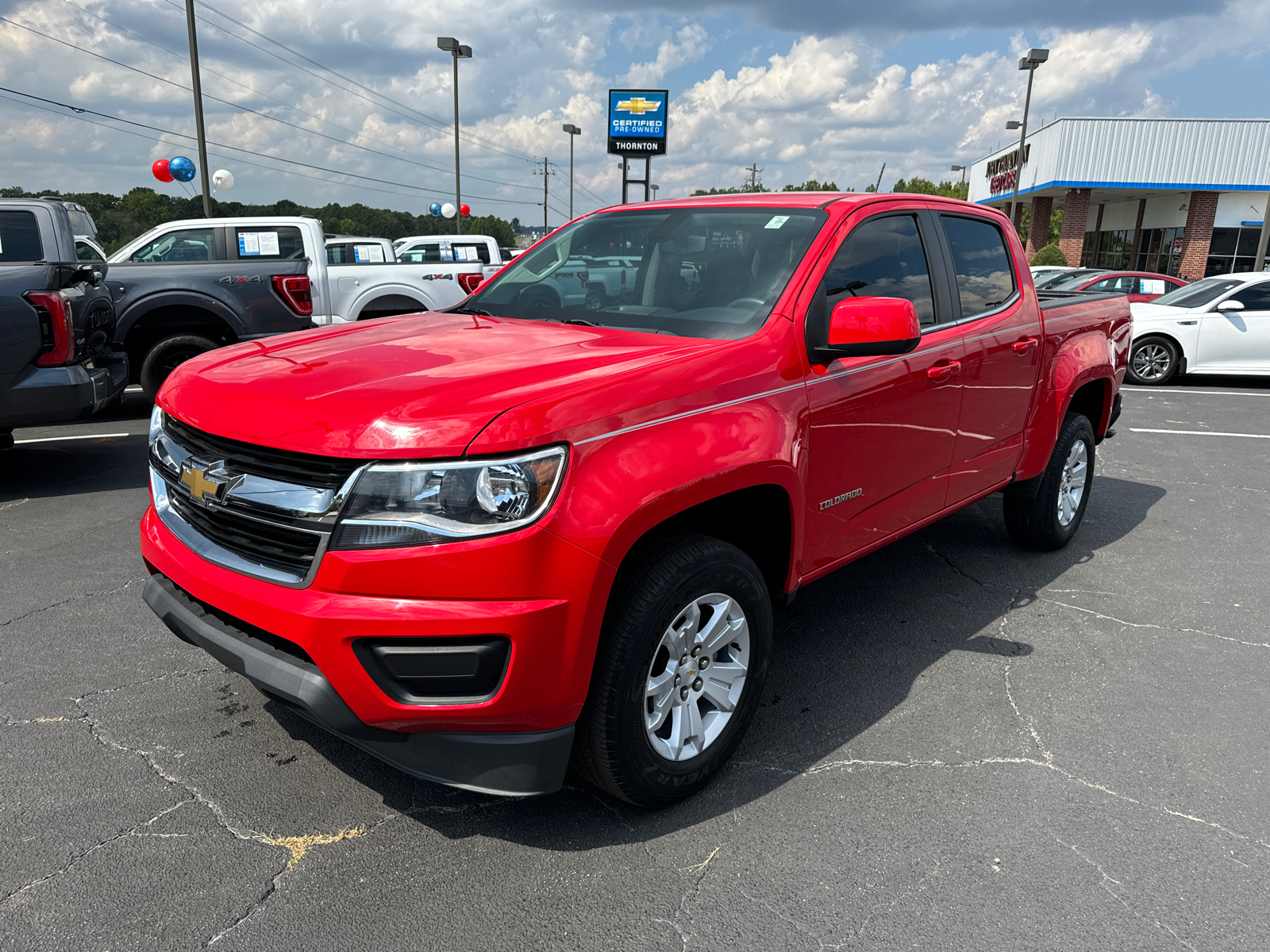 2018 Chevrolet Colorado LT 2