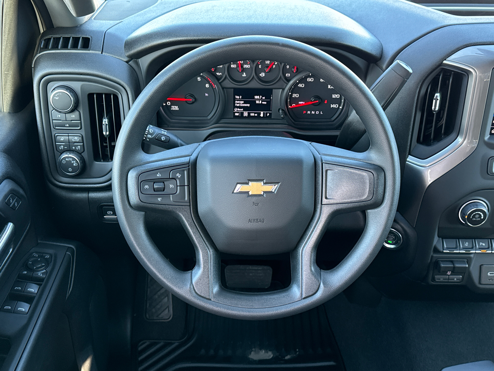 2025 Chevrolet Silverado 2500HD Custom 25