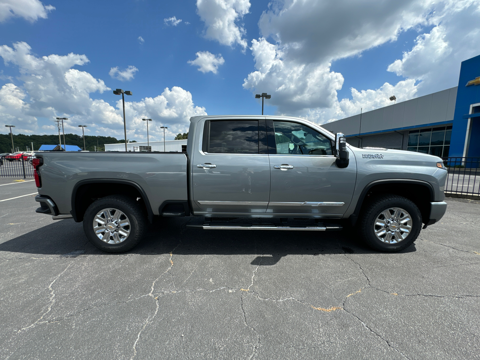 2024 Chevrolet Silverado 2500HD High Country 5