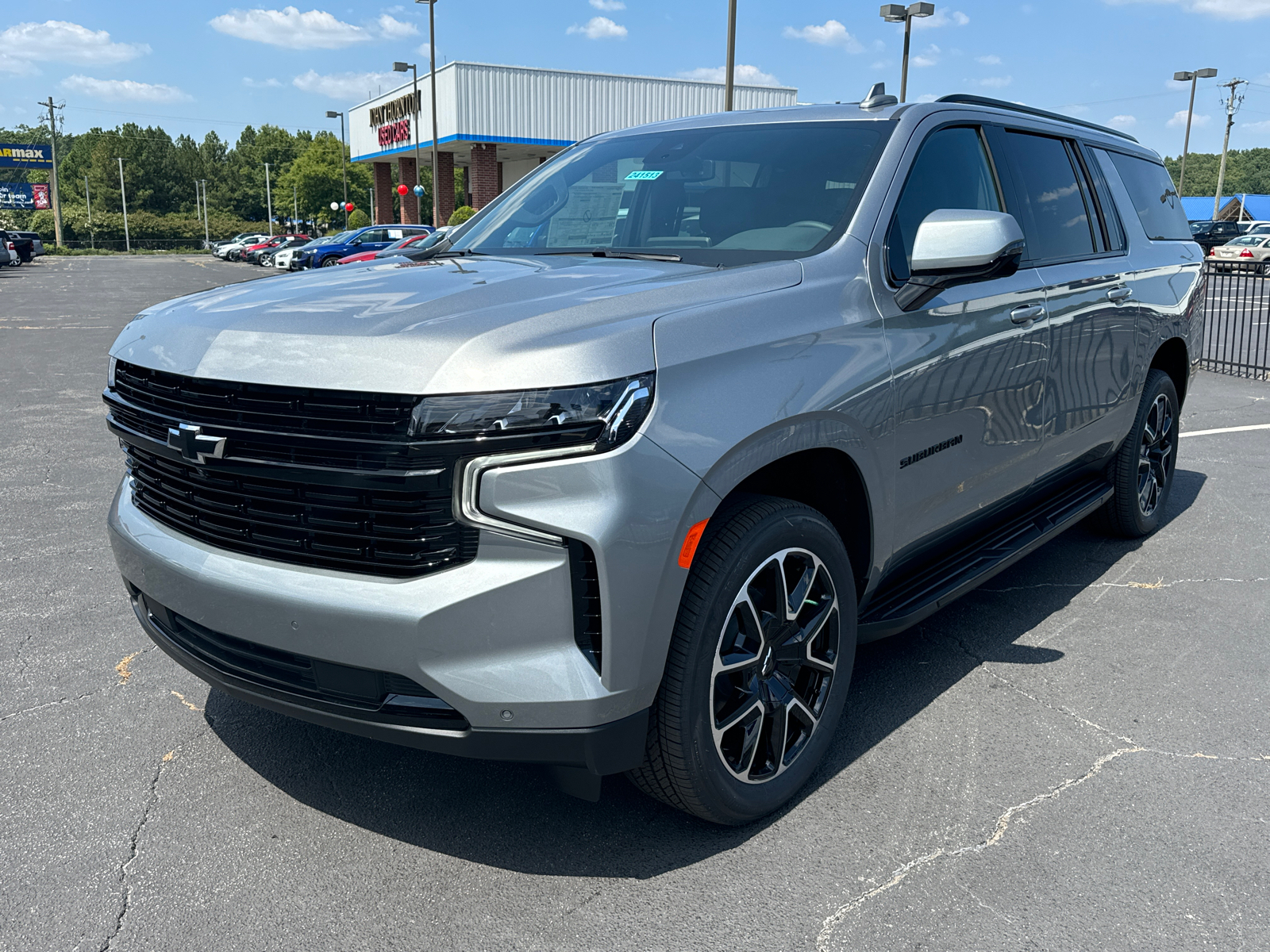 2024 Chevrolet Suburban RST 2