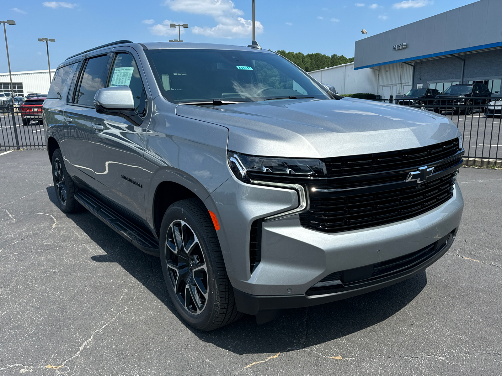 2024 Chevrolet Suburban RST 4