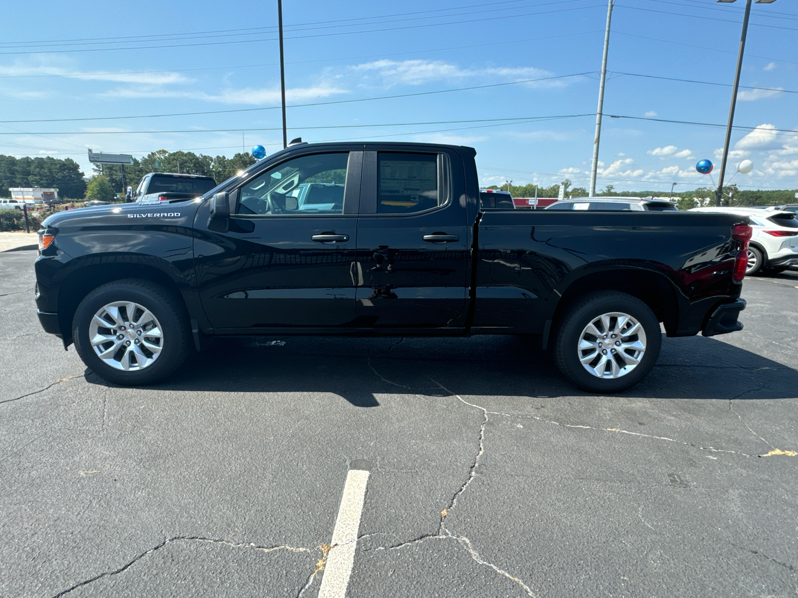 2024 Chevrolet Silverado 1500 Custom 10